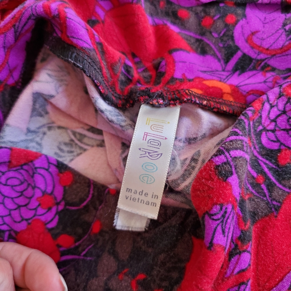 *Donated* Lularoe Tween Leggings - Picture 3 of 3